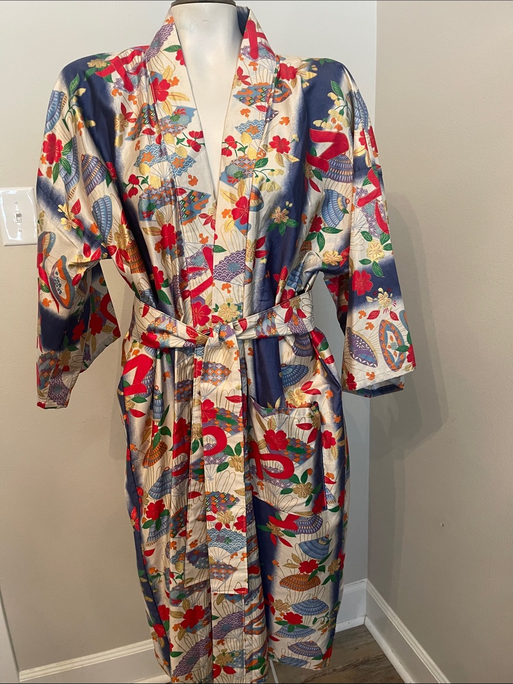 Floral Kimono Robe in Navy, Ivory & Red